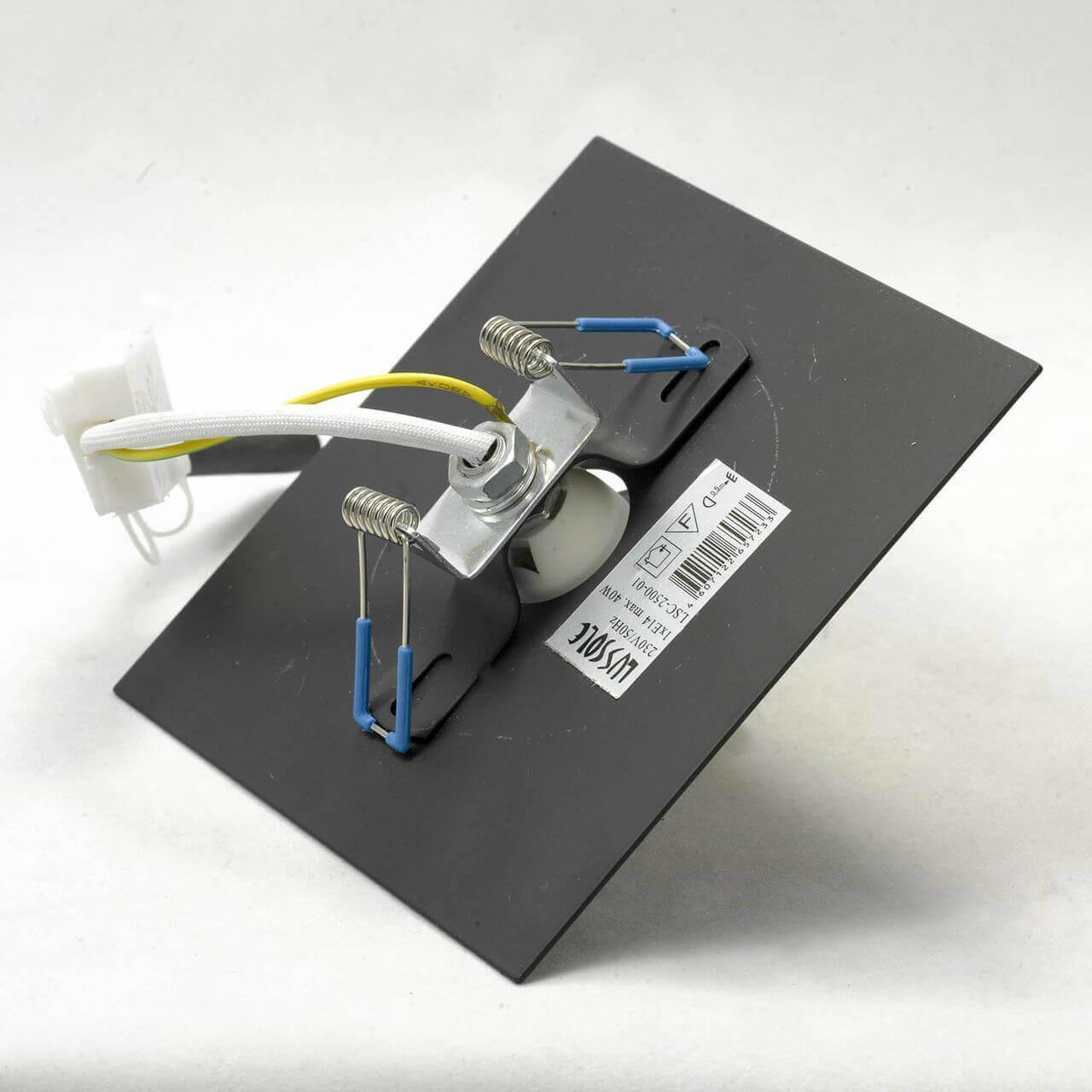 card-img